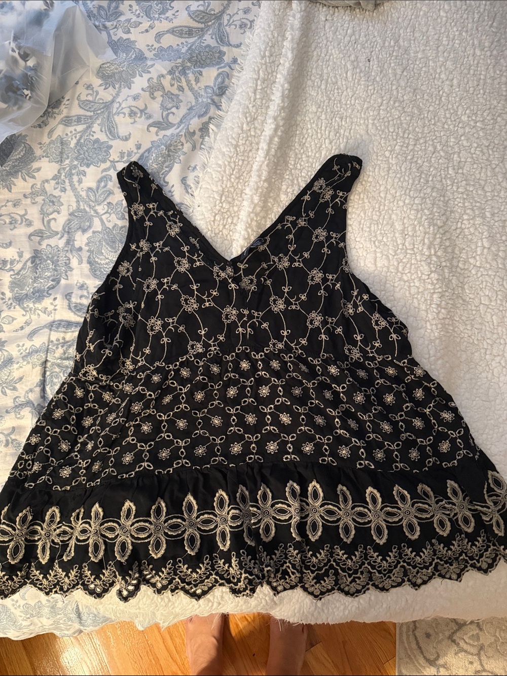 American Eagle Outfitters Black Tank with Cream Floral Embroidery